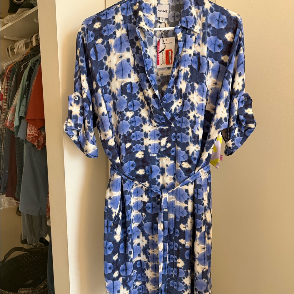 NIC+ZOE Blue and White Patterned Midi Dress